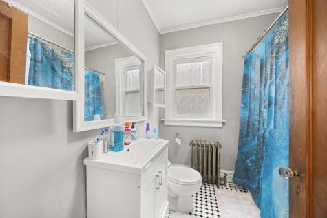1833 Gunderson Avenue Berwyn IL 60402
