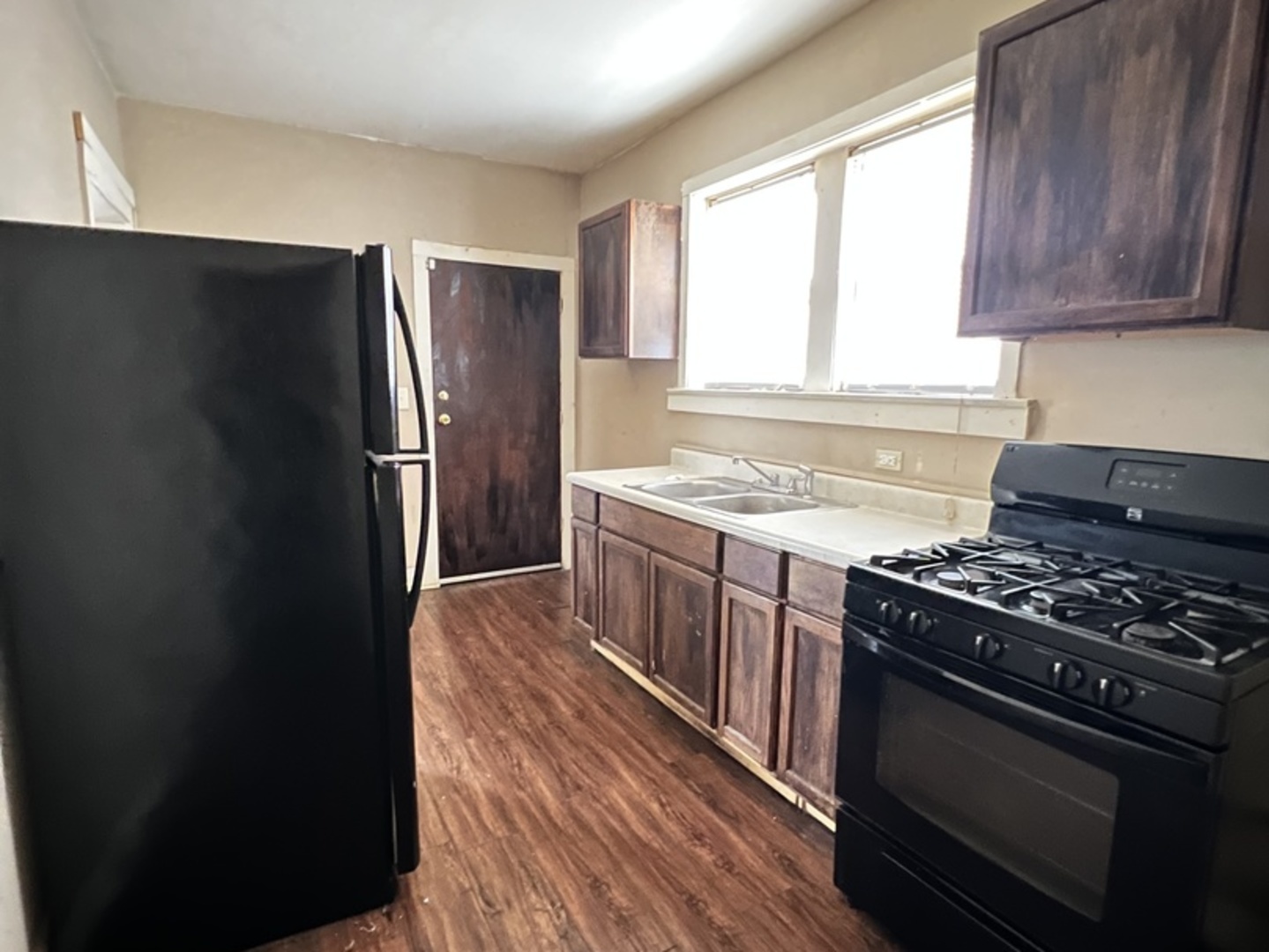 7823 South Cornell Avenue Chicago IL 60649
