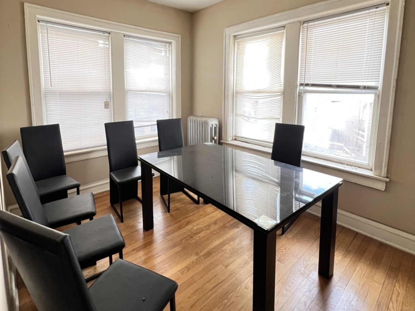 7823 South Cornell Avenue Chicago IL 60649