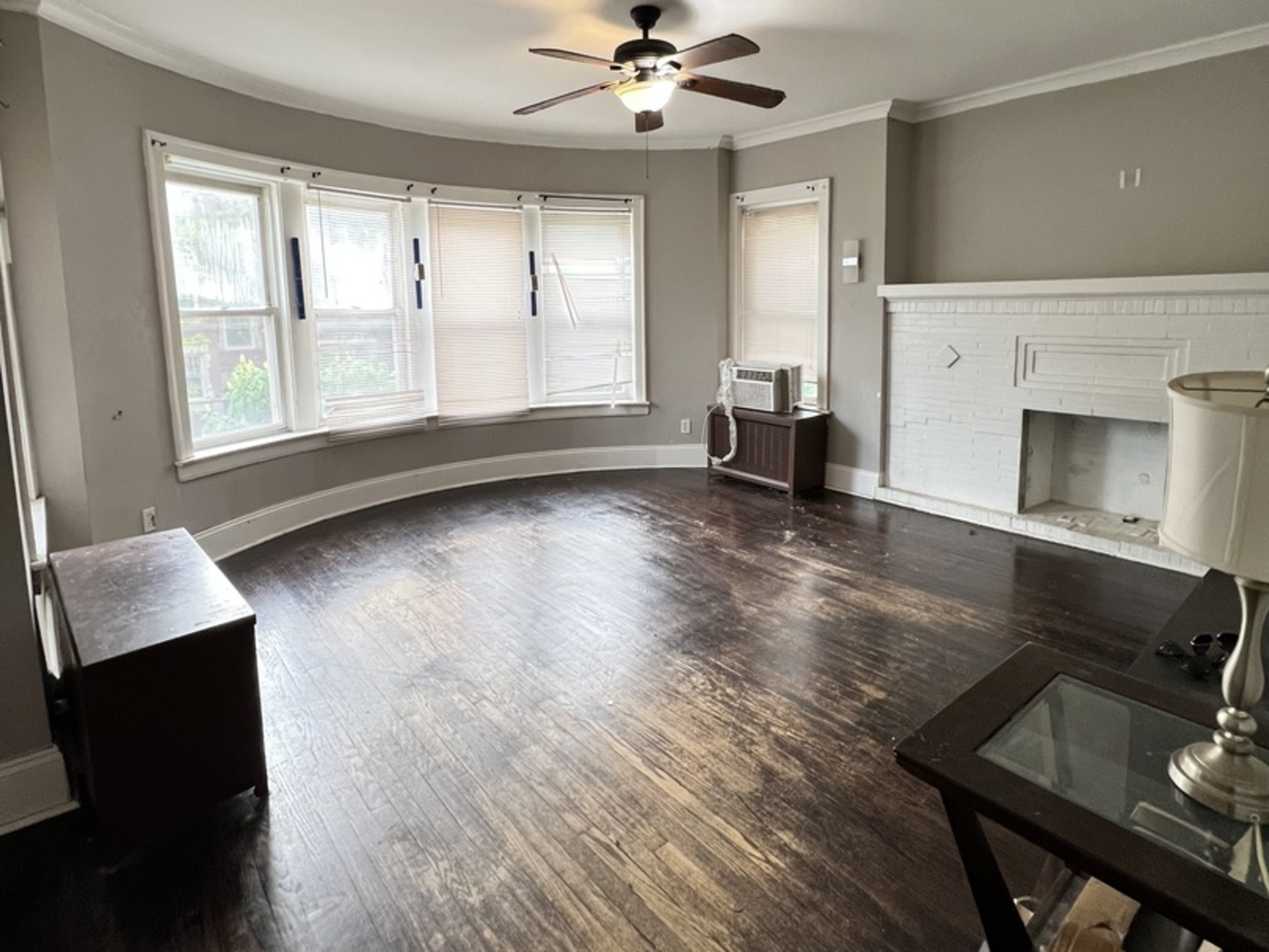 7823 South Cornell Avenue Chicago IL 60649