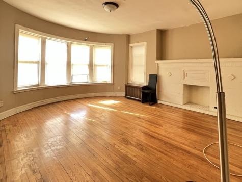 7823 South Cornell Avenue Chicago IL 60649