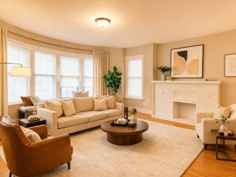 7823 South Cornell Avenue Chicago IL 60649