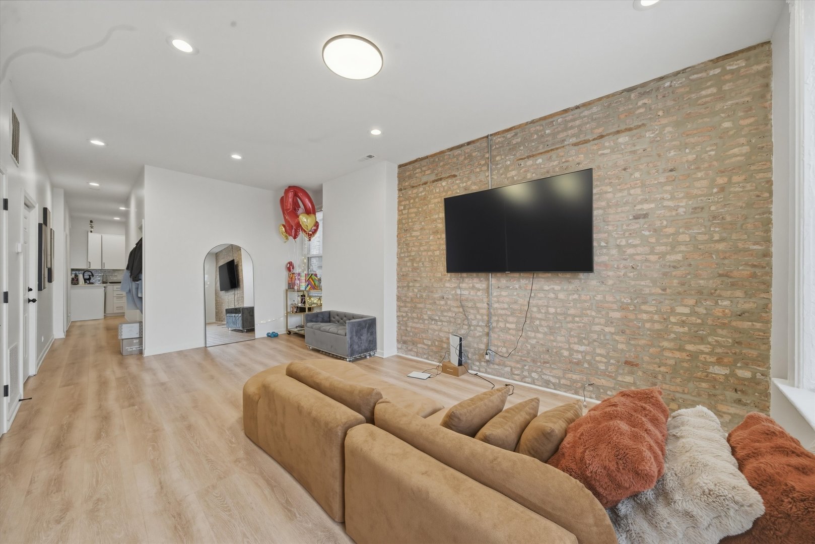 1113 South Racine Avenue Chicago IL 60607