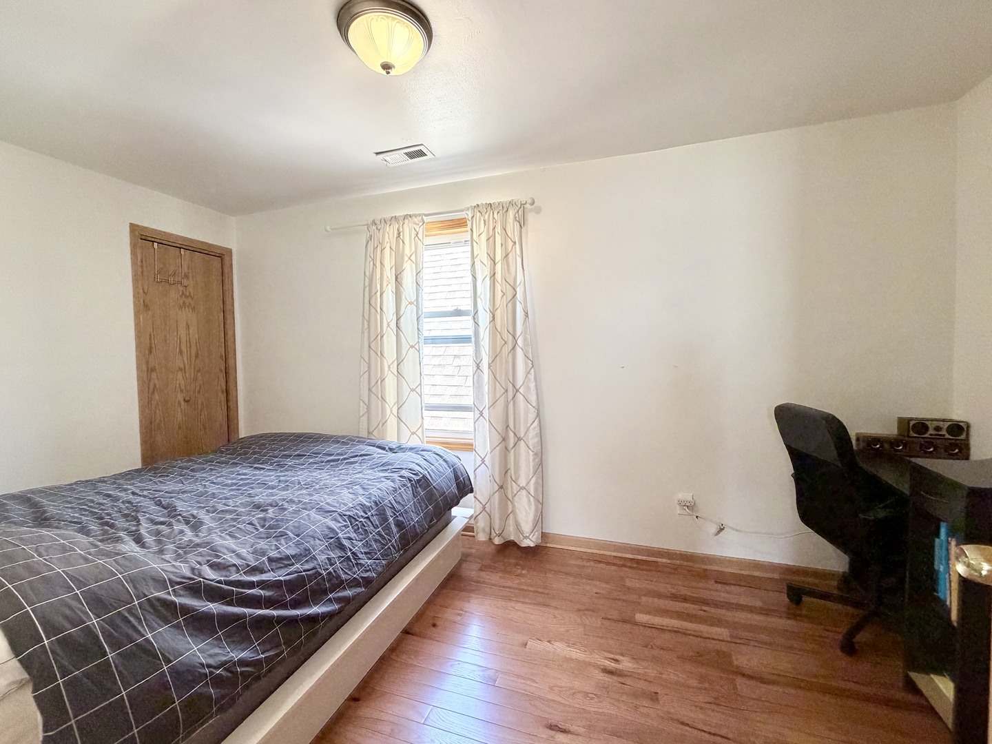 4024 South Artesian Avenue Chicago IL 60632