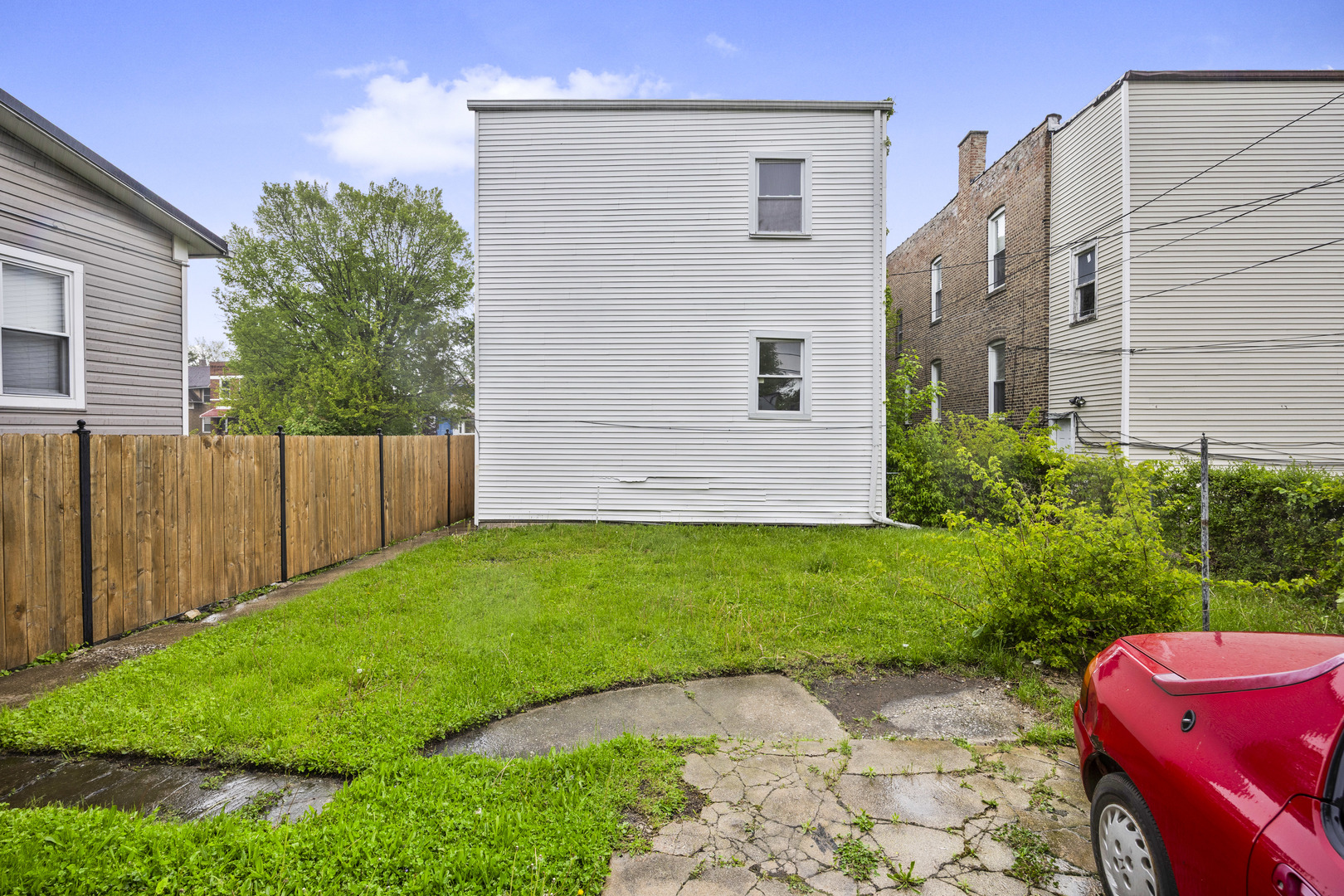 35 West 109th Street Chicago IL 60628