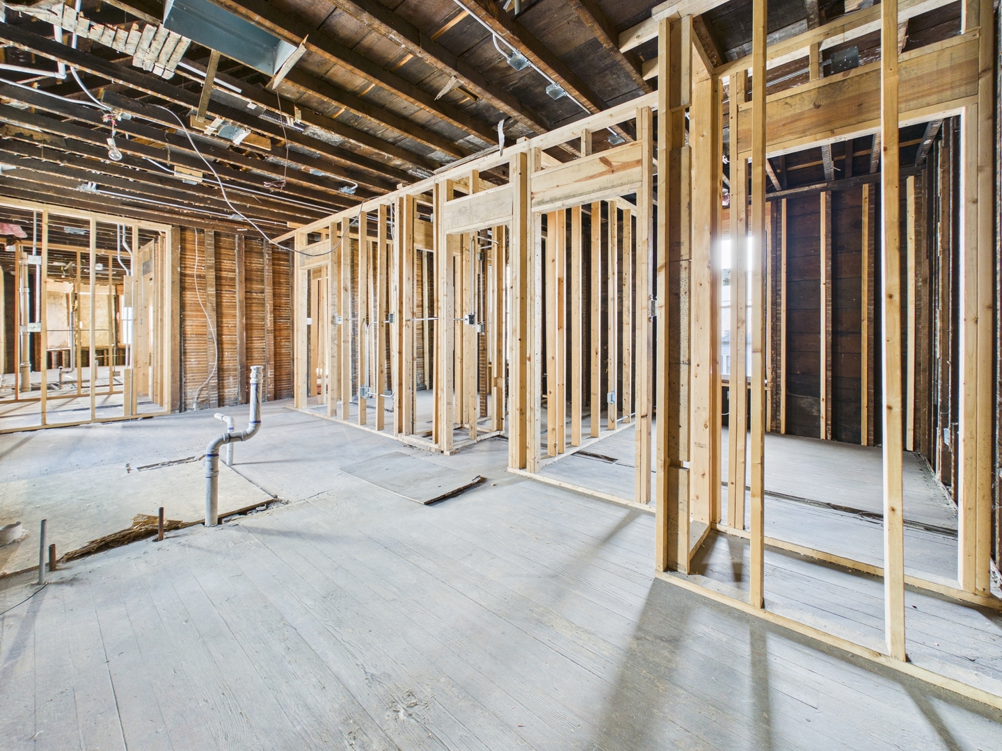 8747 South Escanaba Avenue Chicago IL 60617