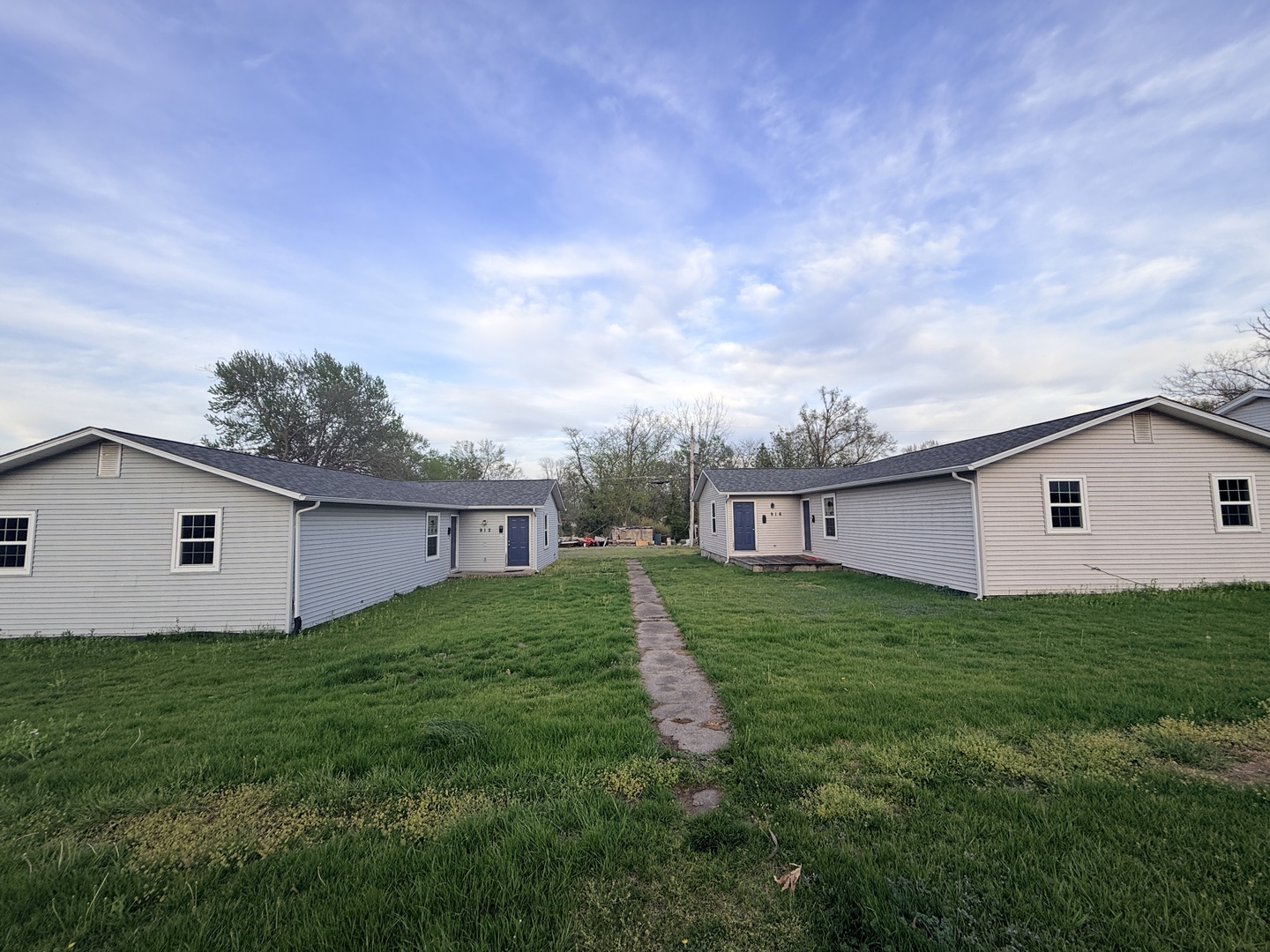 916 South 10th Street Herrin IL 62948