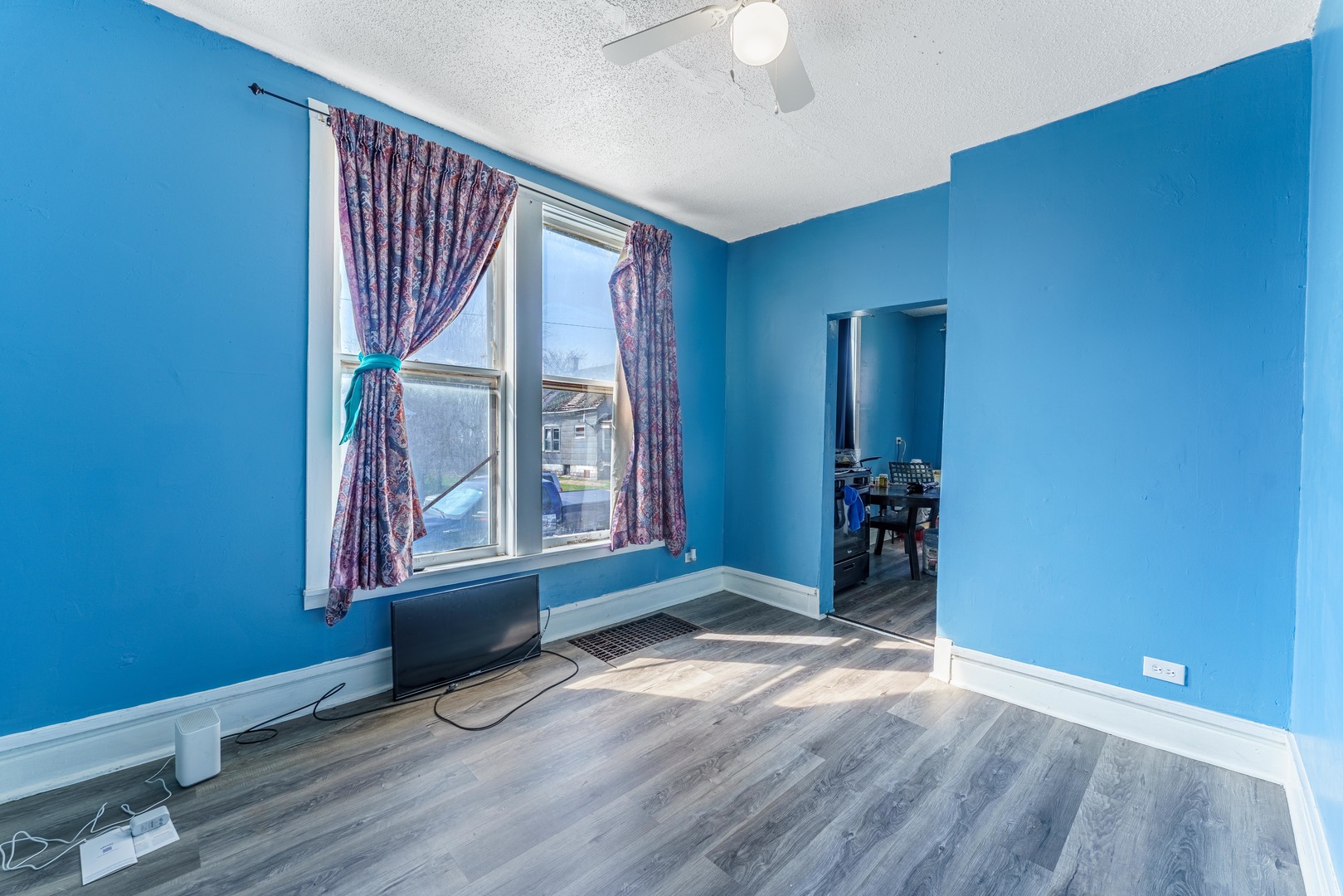 324 West 114th Street Chicago IL 60628