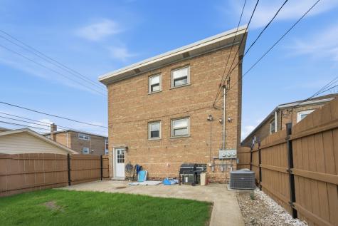 5445 South Kilbourn Avenue Chicago IL 60632
