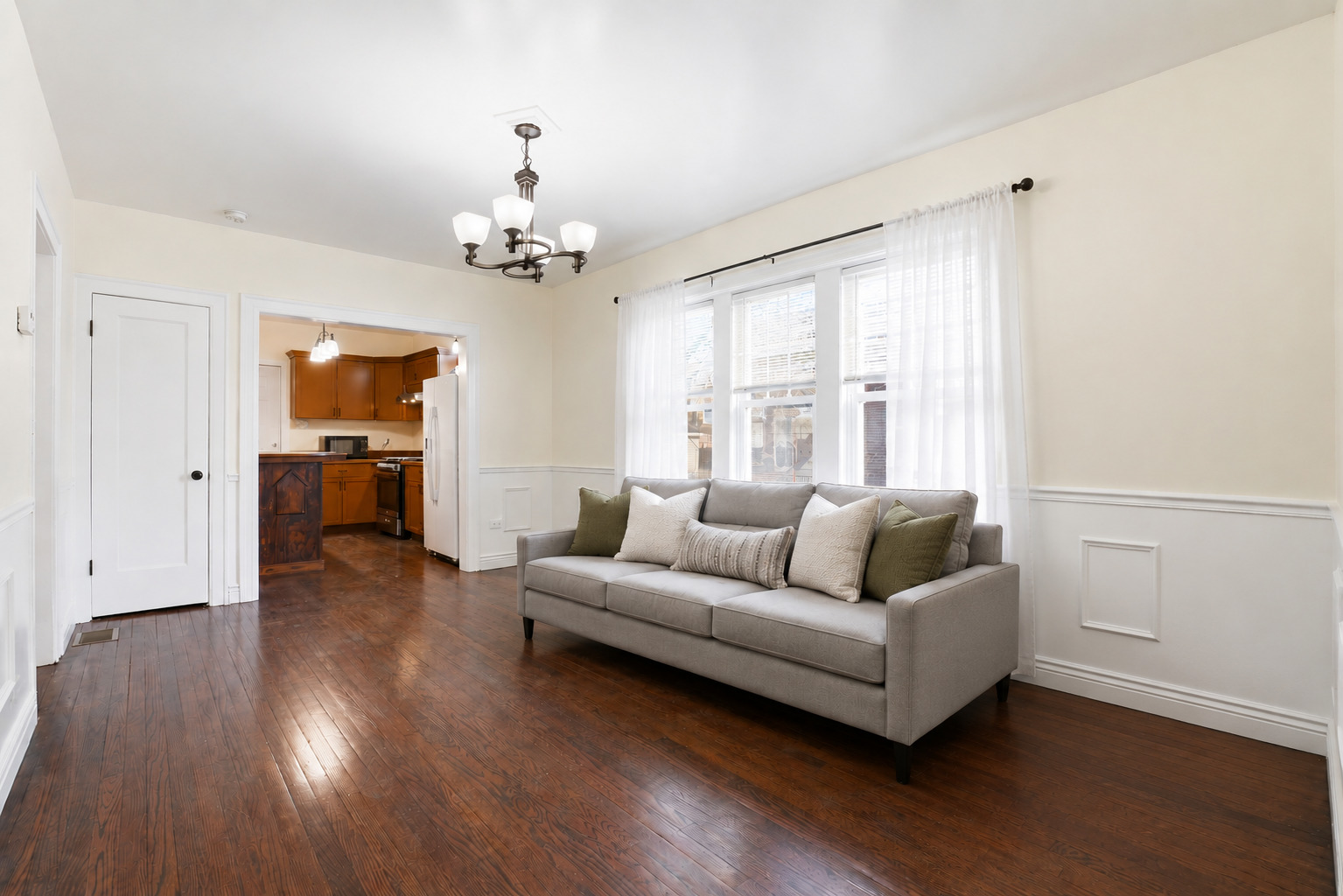 6225 South Seeley Avenue Chicago IL 60636