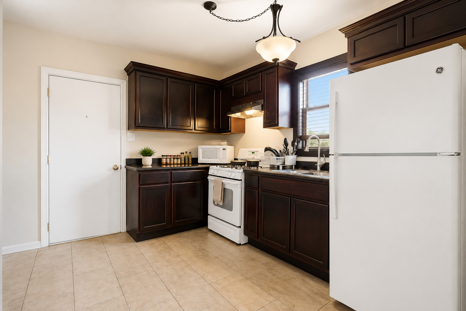 6225 South Seeley Avenue Chicago IL 60636