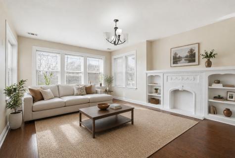 6225 South Seeley Avenue Chicago IL 60636
