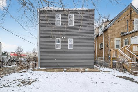 7843 South Marquette Avenue Chicago IL 60649