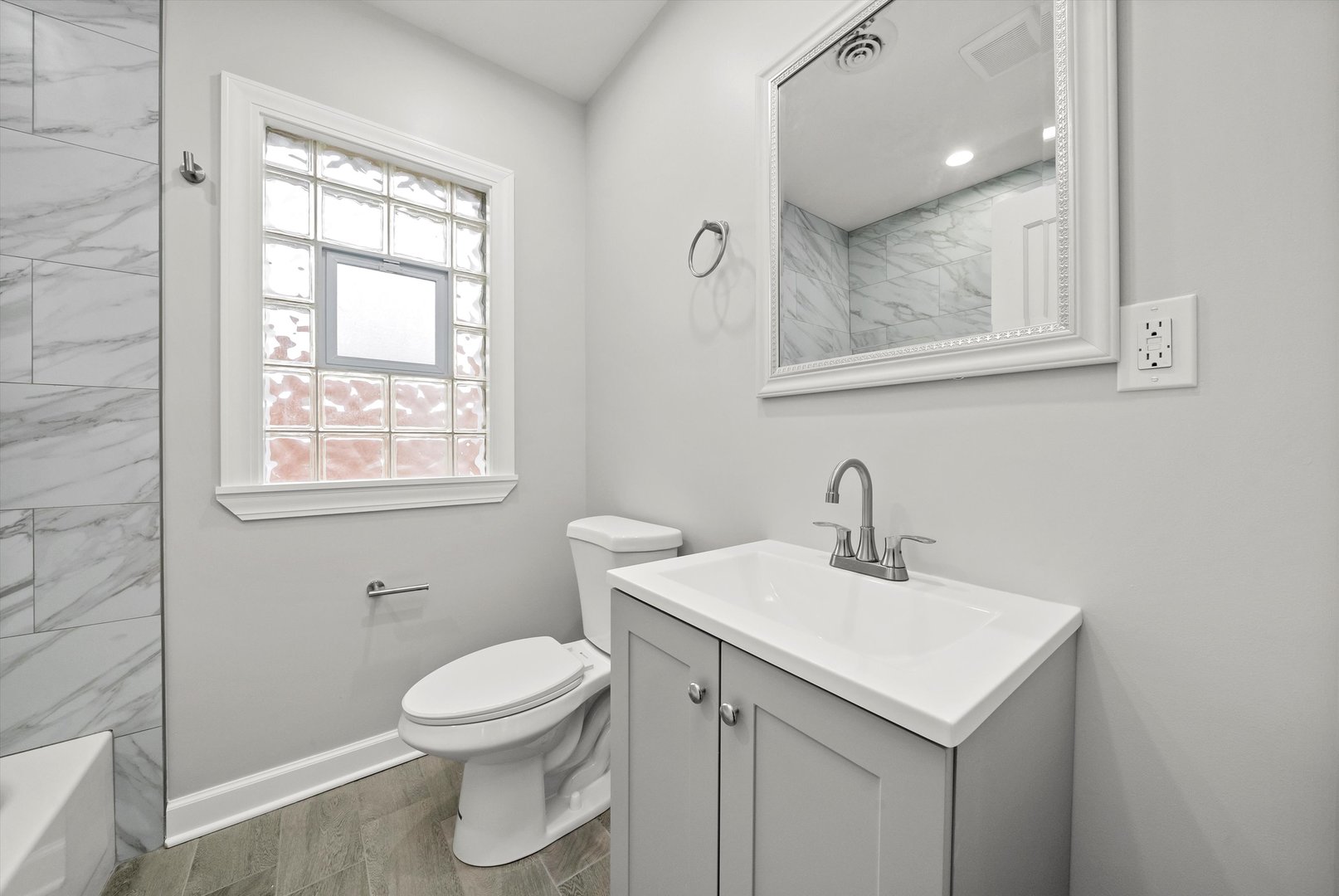 11009 South Normal Avenue Chicago IL 60628