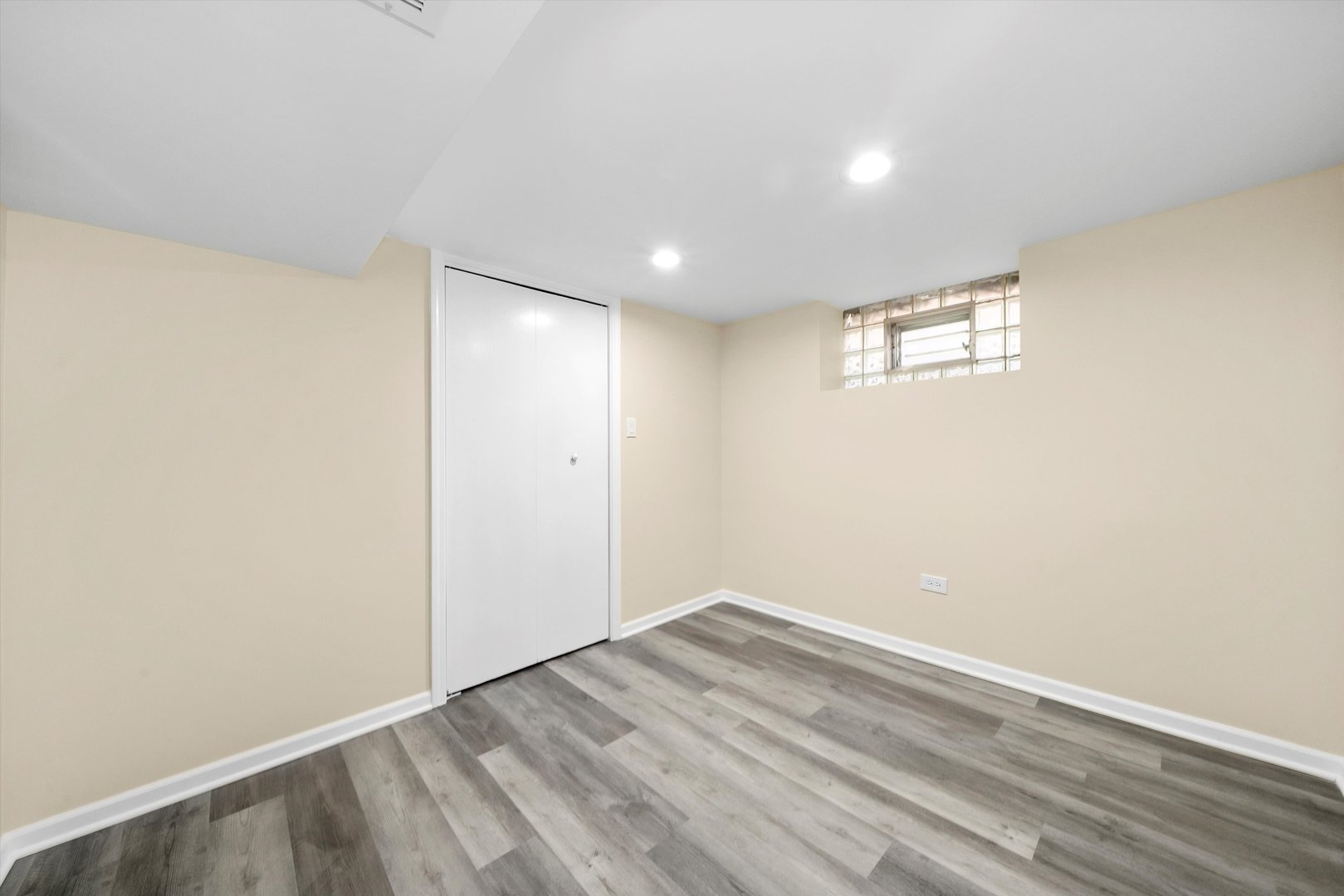 11009 South Normal Avenue Chicago IL 60628