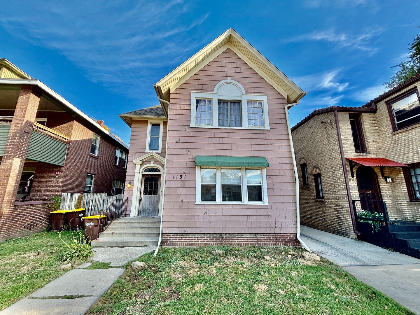 1131 North Main Street Rockford IL 61103