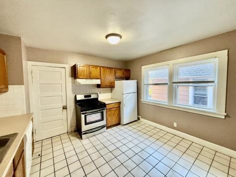 1131 North Main Street Rockford IL 61103