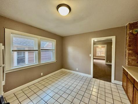 1131 North Main Street Rockford IL 61103