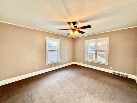 1131 North Main Street Rockford IL 61103