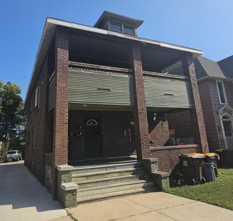 1131 North Main Street Rockford IL 61103