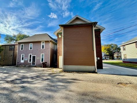 1131 North Main Street Rockford IL 61103
