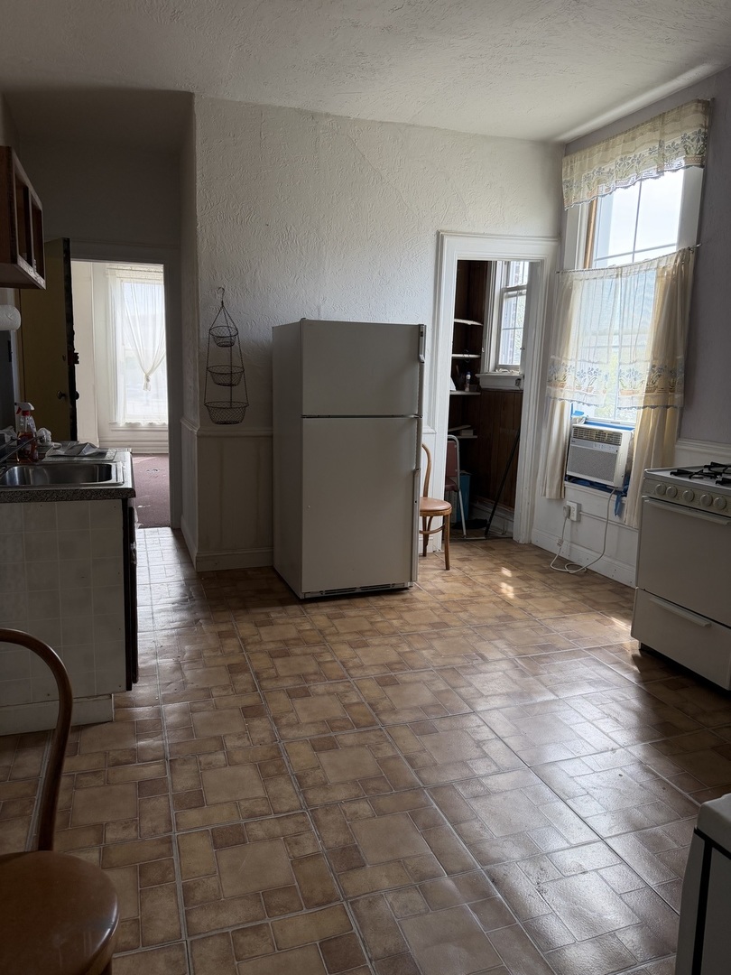 1362 South Fairfield Avenue Chicago IL 60608