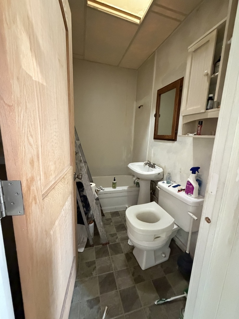 1362 South Fairfield Avenue Chicago IL 60608