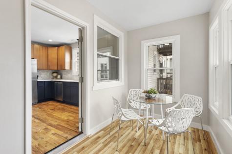 6129 North Ravenswood Avenue Chicago IL 60660