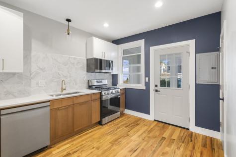 6129 North Ravenswood Avenue Chicago IL 60660