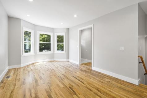 6129 North Ravenswood Avenue Chicago IL 60660