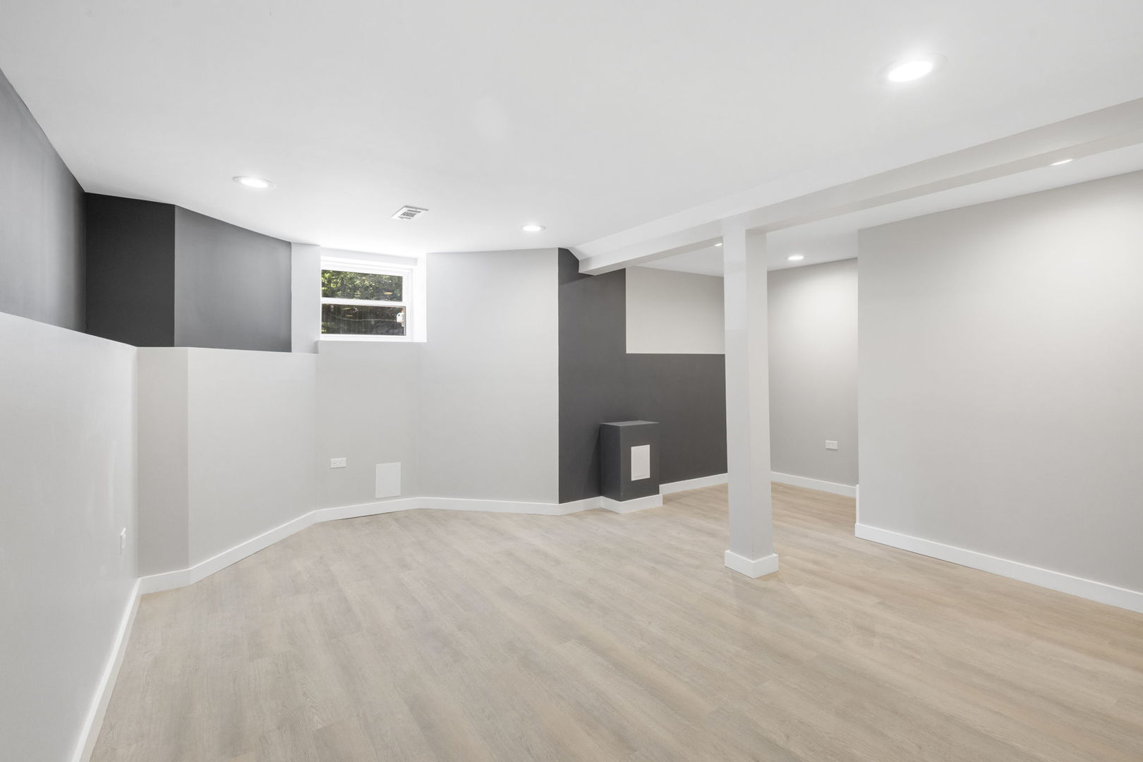 6129 North Ravenswood Avenue Chicago IL 60660