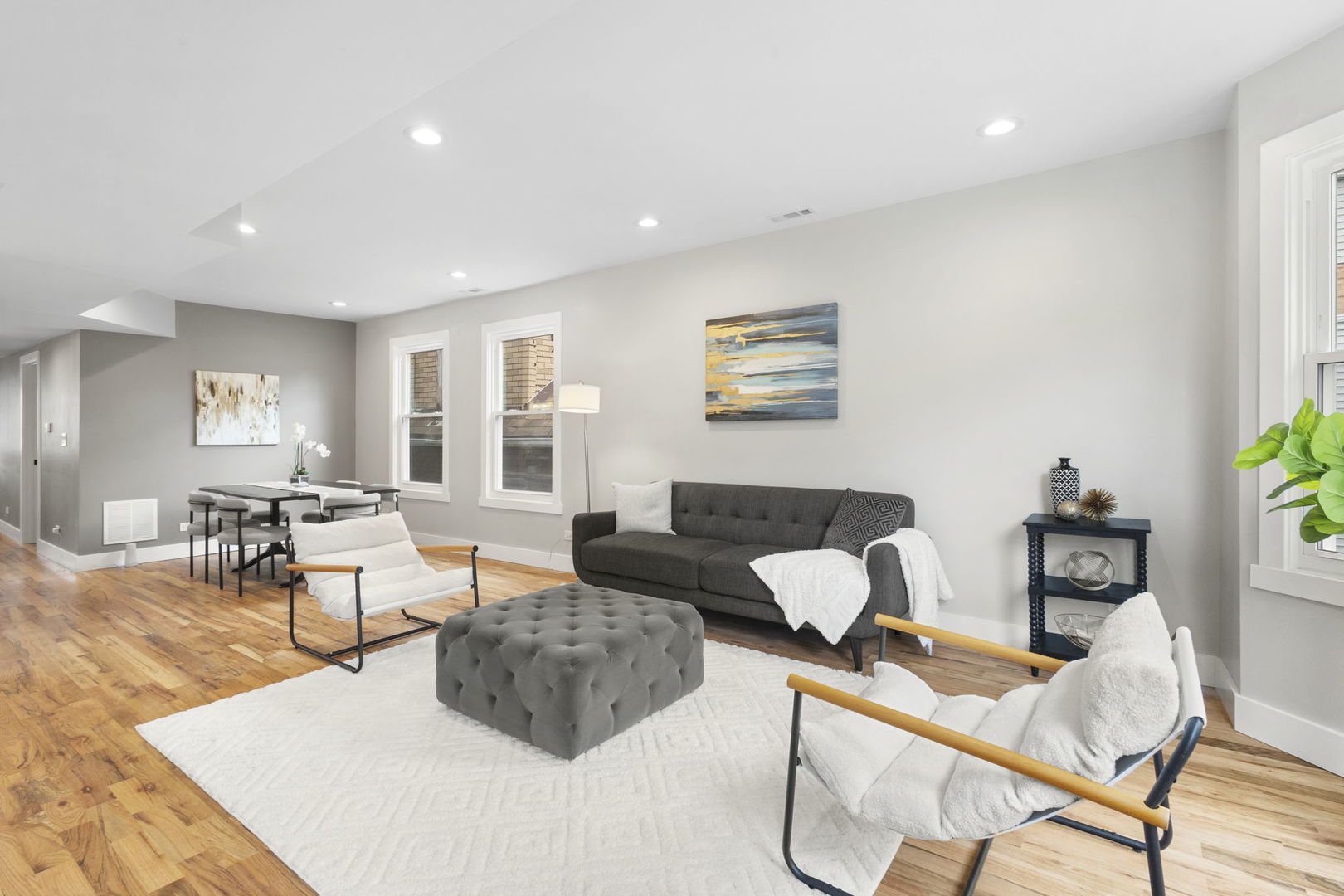 6129 North Ravenswood Avenue Chicago IL 60660