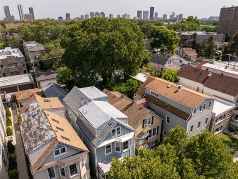 6129 North Ravenswood Avenue Chicago IL 60660