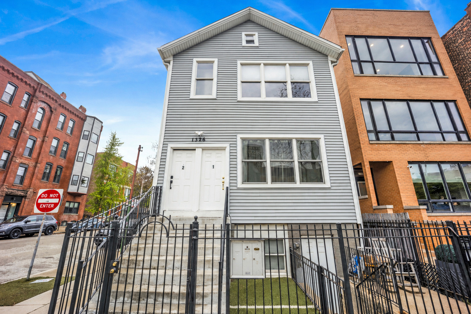 1326 West Ohio Street Chicago IL 60642