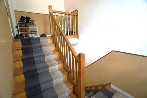 6430 North Hoyne Avenue Chicago IL 60645
