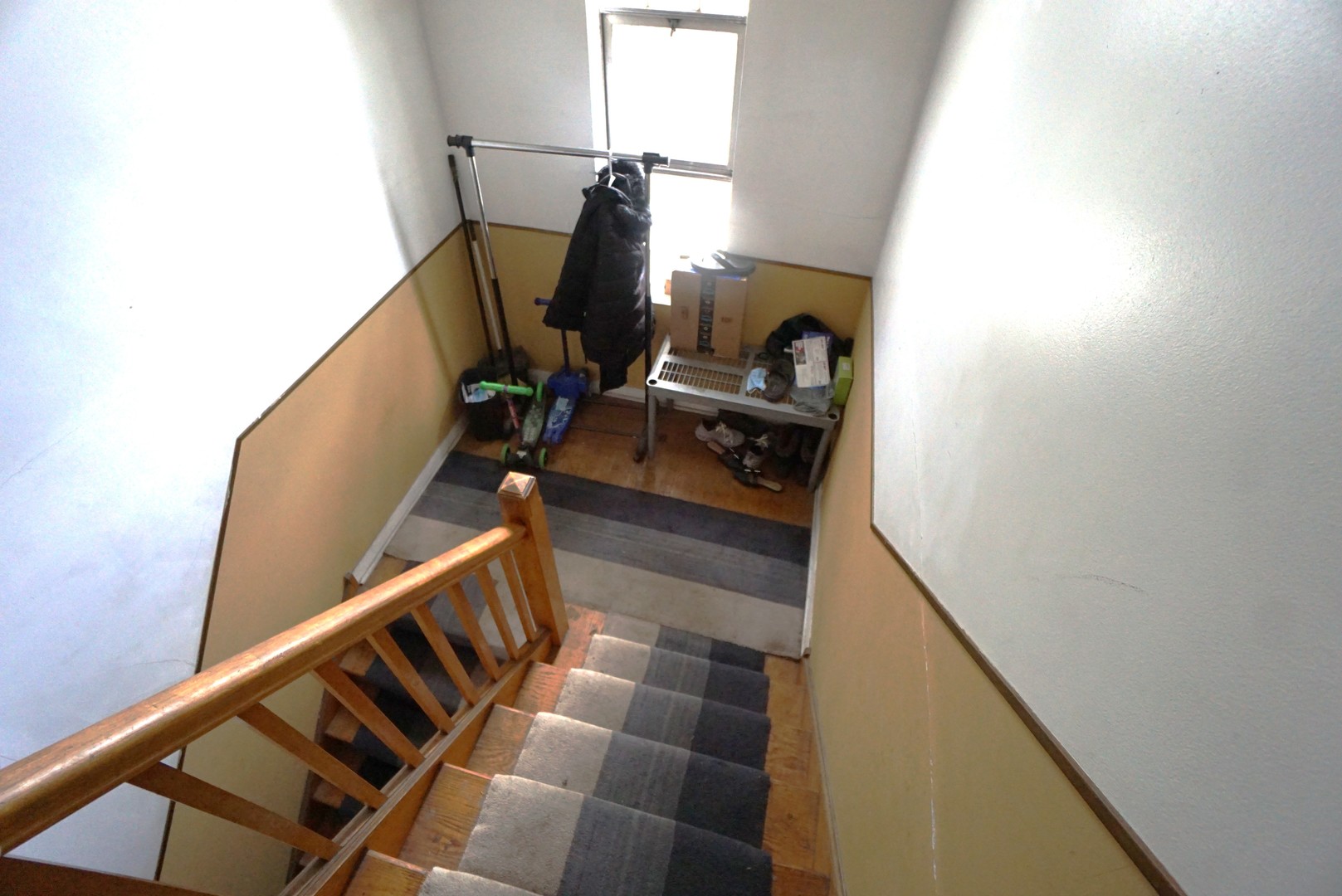 6430 North Hoyne Avenue Chicago IL 60645