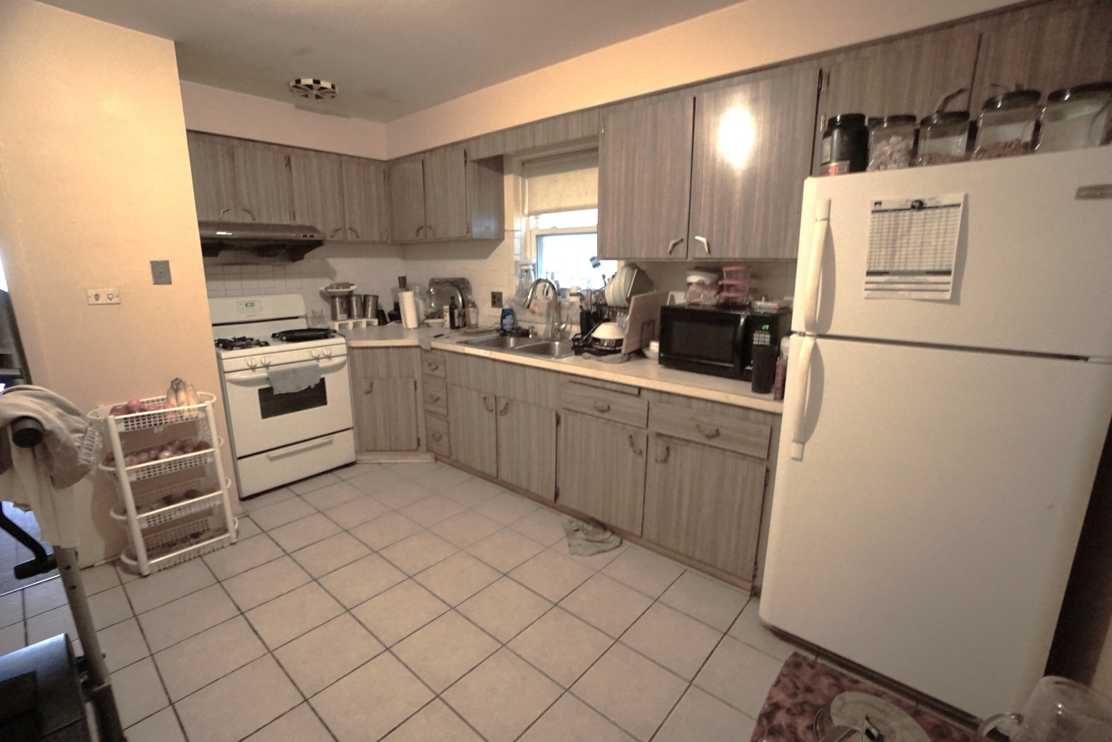 6430 North Hoyne Avenue Chicago IL 60645