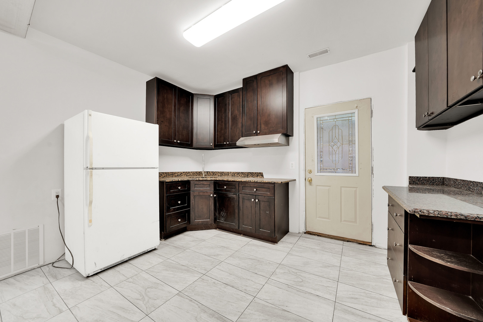 2518 South Claremont Avenue Chicago IL 60608