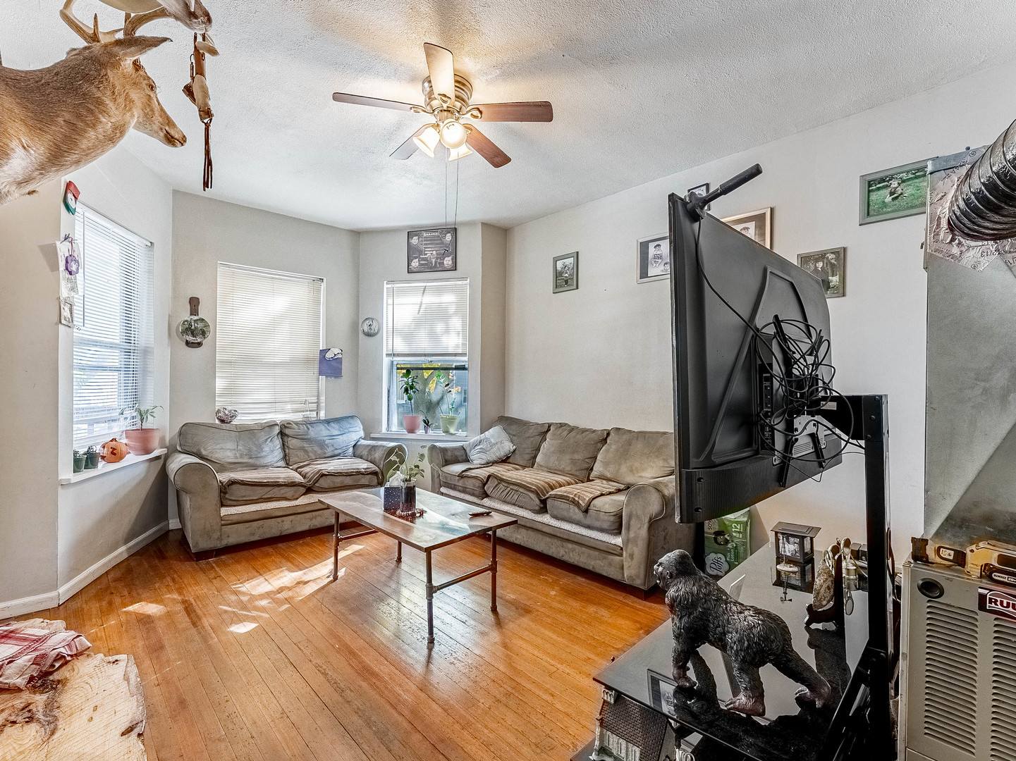 3244 North Drake Avenue Chicago IL 60618