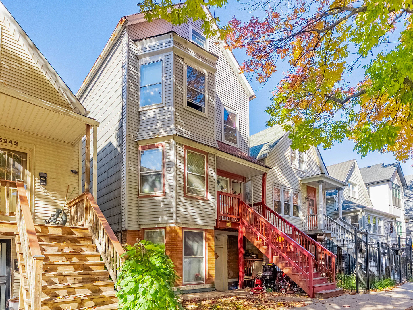 3244 North Drake Avenue Chicago IL 60618