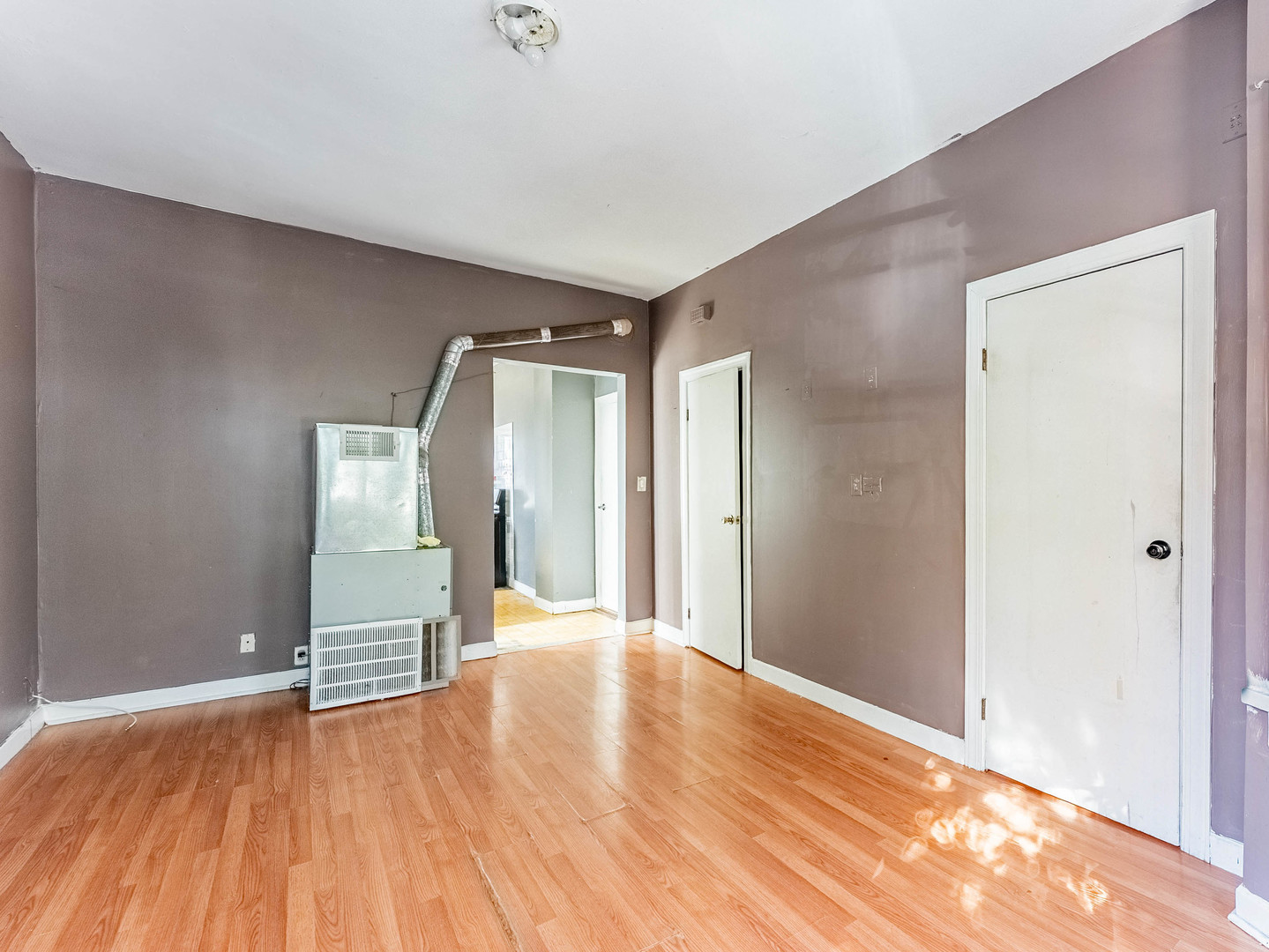 3244 North Drake Avenue Chicago IL 60618