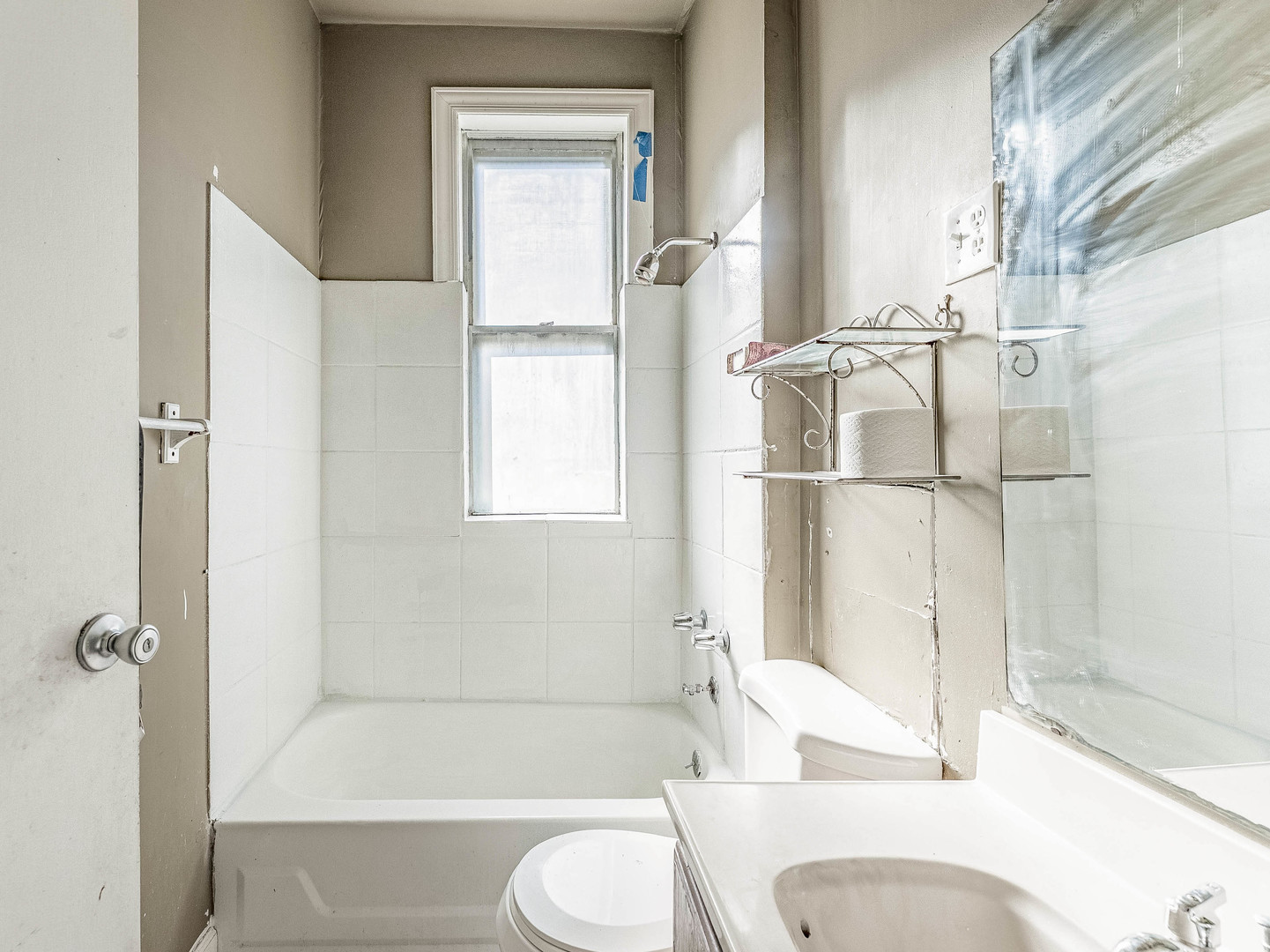 3244 North Drake Avenue Chicago IL 60618