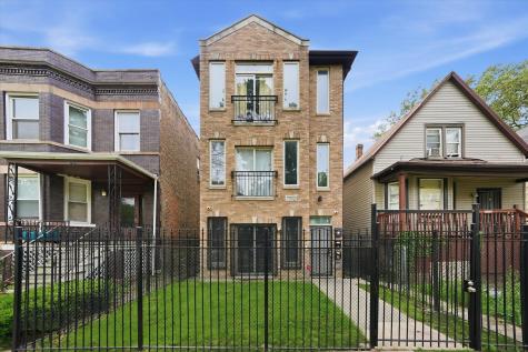 7952 South Marquette Avenue Chicago IL 60617