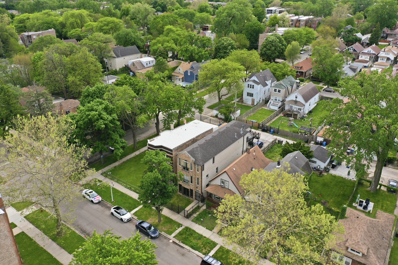 7952 South Marquette Avenue Chicago IL 60617