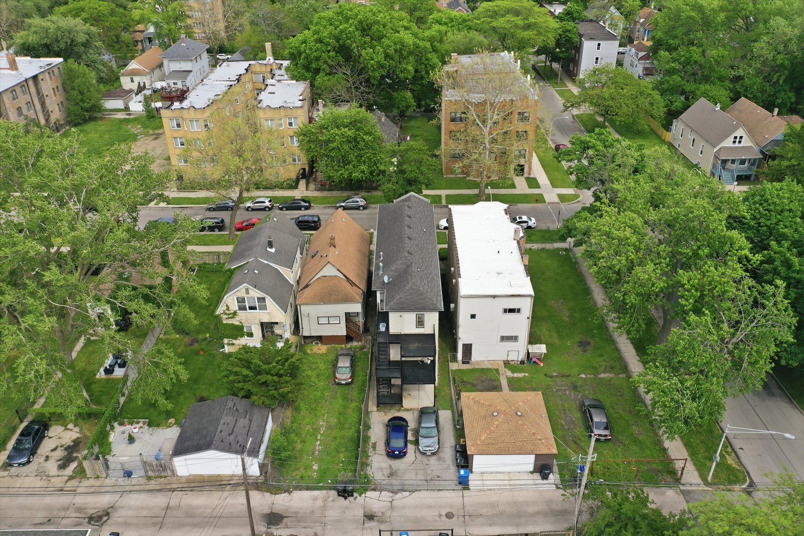 7952 South Marquette Avenue Chicago IL 60617