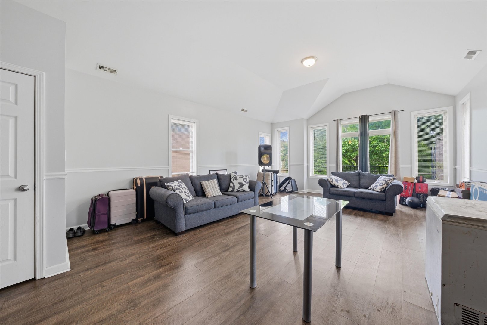 7952 South Marquette Avenue Chicago IL 60617
