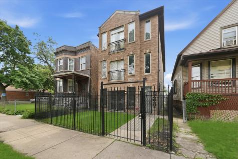 7952 South Marquette Avenue Chicago IL 60617