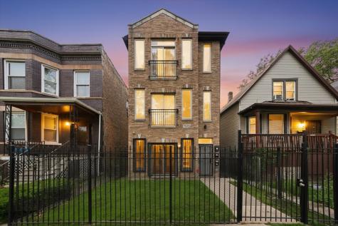 7952 South Marquette Avenue Chicago IL 60617