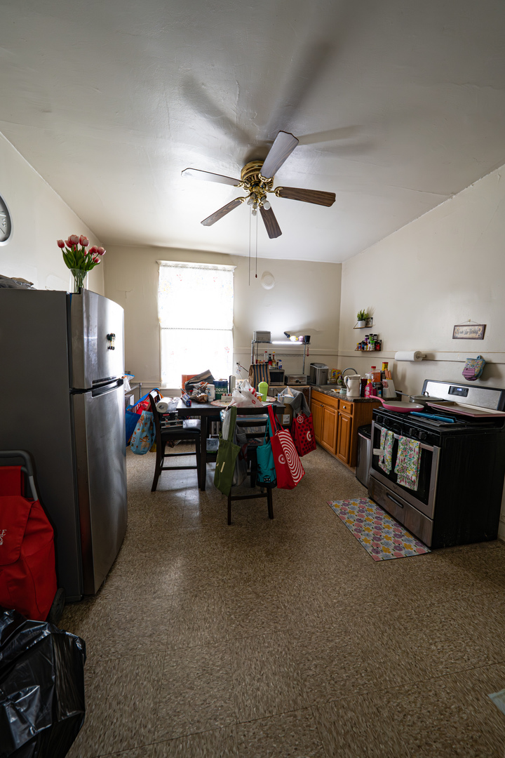 1825 South Troy Street Chicago IL 60623