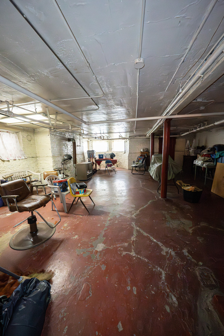 1825 South Troy Street Chicago IL 60623